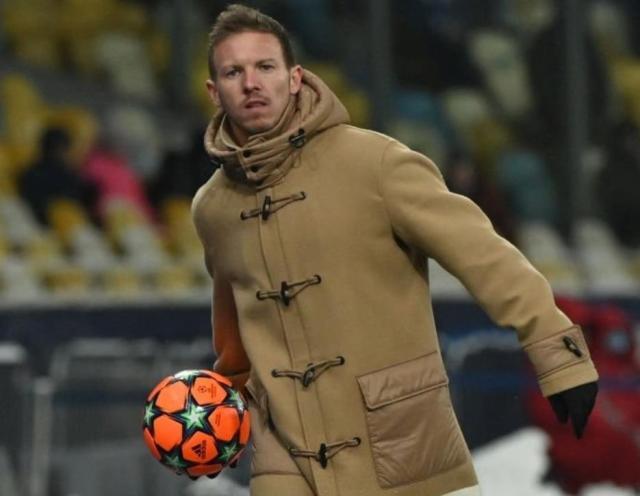 开云体育官方网址-拜仁好莱坞走出阴影，多特当心今夜欧冠出局